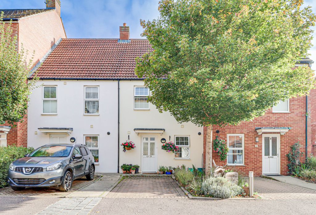 Property photo 1 of 15 Front