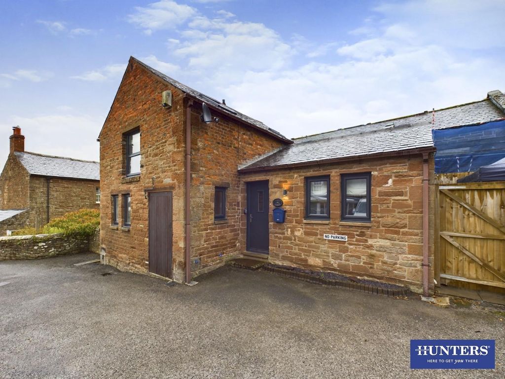 Property photo 1 of 19 Frontage