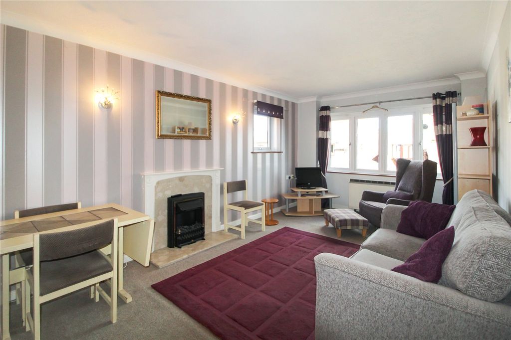 Property photo 2 of 12 Picture No. 03