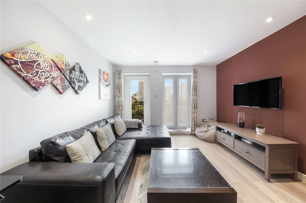 Property photo 1 of 15 Reception Room