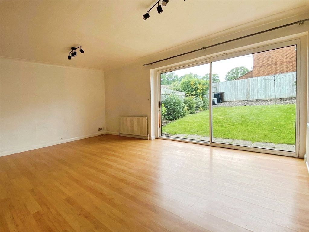 Property photo 3 of 9 Picture No. 33