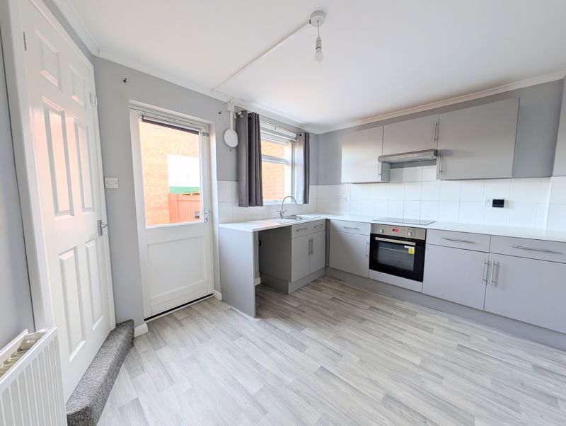 Property photo 2 of 13 Kitchen