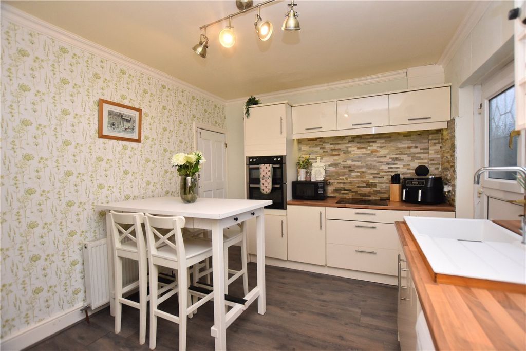 Property photo 3 of 20 Picture No. 21