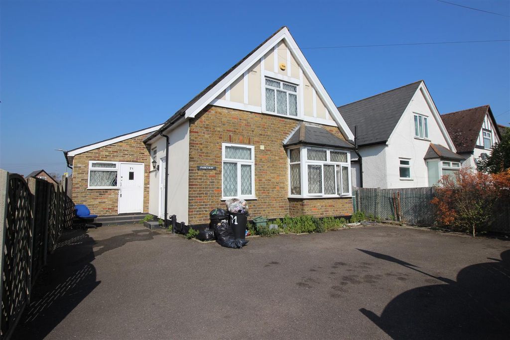 Property photo 1 of 18 71 Roy.Jpg