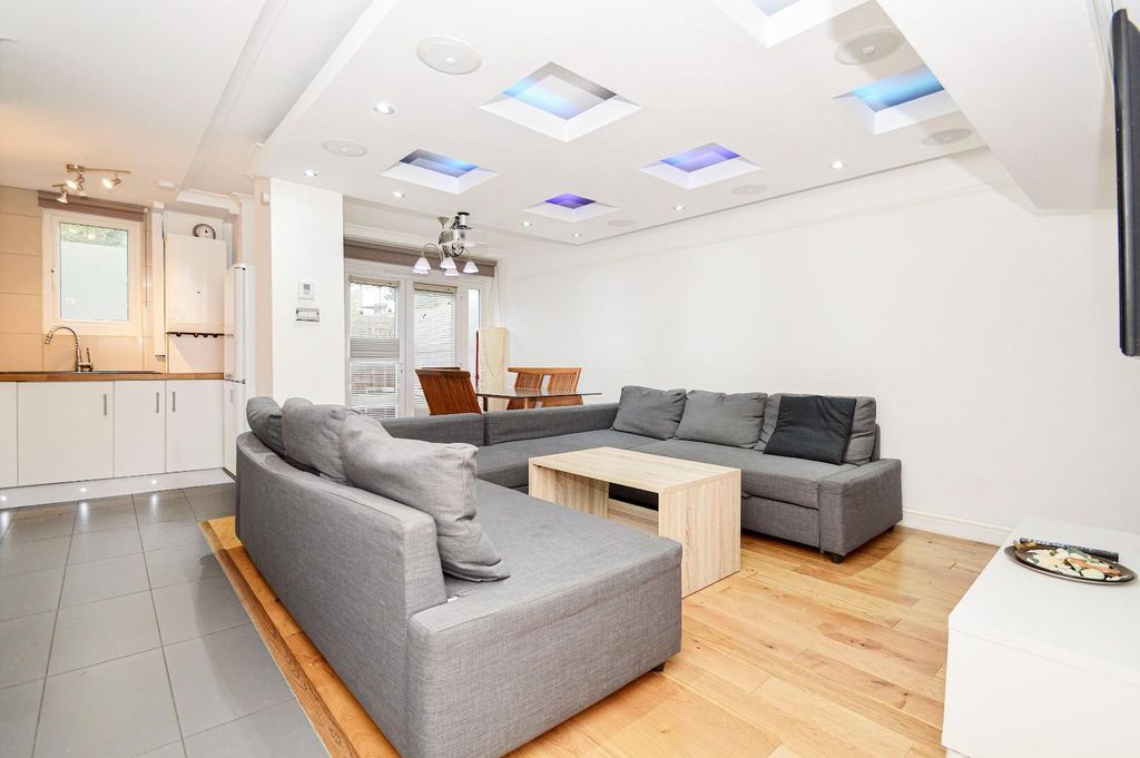Property photo 1 of 13 2A.Jpg