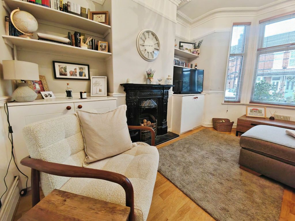 Property photo 3 of 29 Living Room