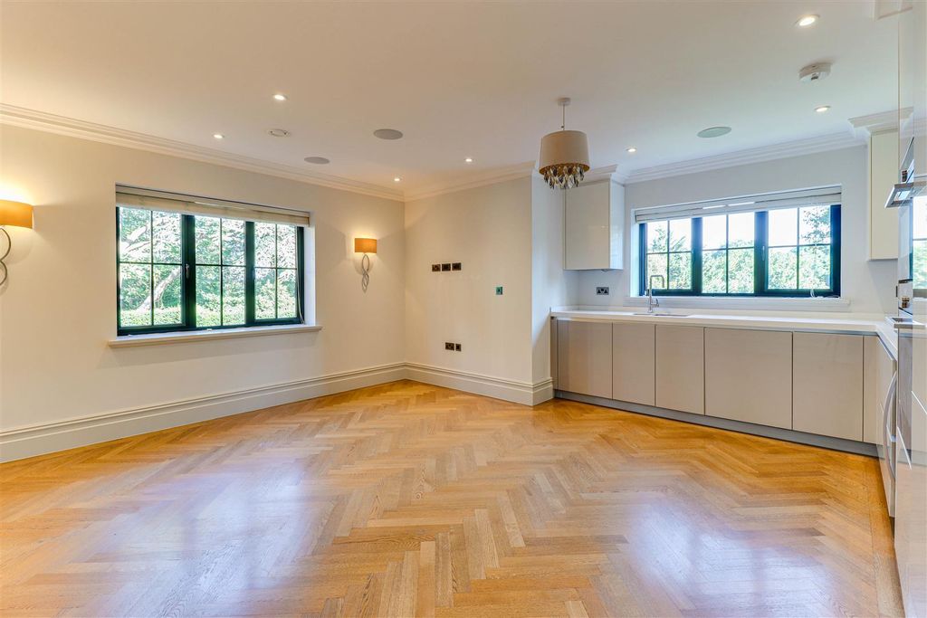 Property photo 3 of 31 14.Jpg