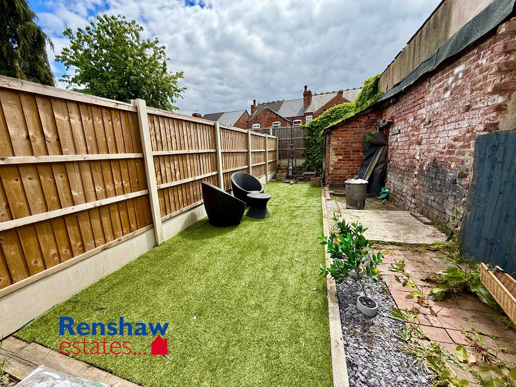 Property photo 3 of 10 R (1)