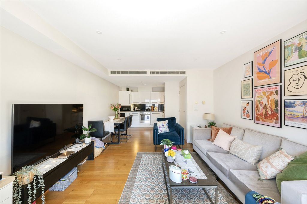 Property photo 2 of 12 Picture No. 61