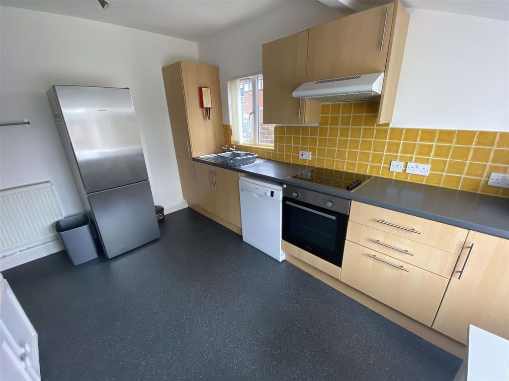 Property photo 1 of 25