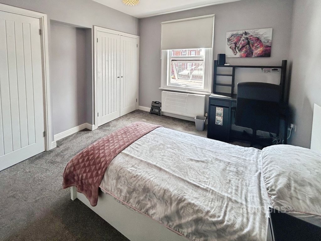 Property photo 1 of 7 Pbox-Img.Jpg