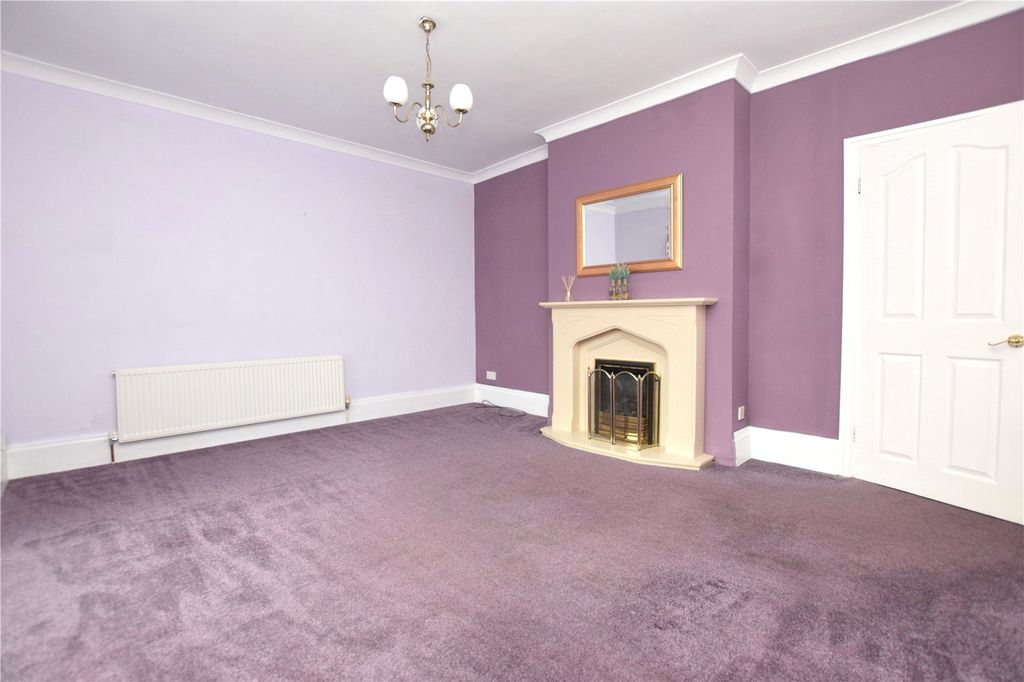 Property photo 3 of 15 Picture No. 05