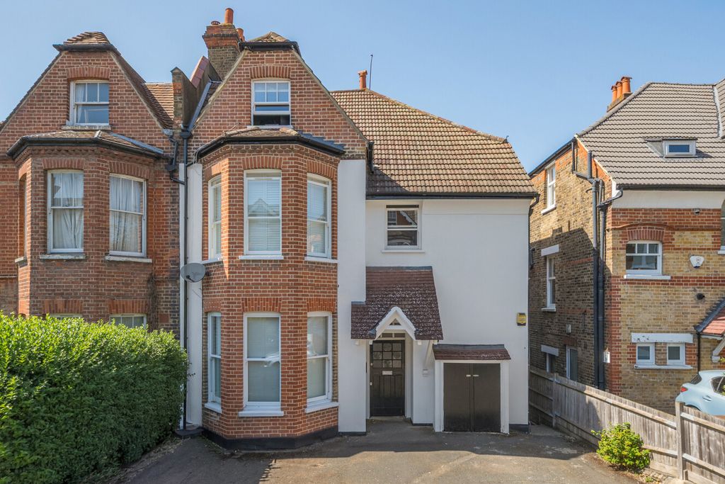 Property photo 1 of 18 1468322-18-6A16Fd...