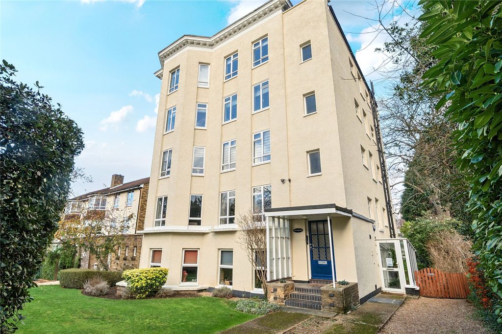 Property photo 1 of 16 Picture No. 09