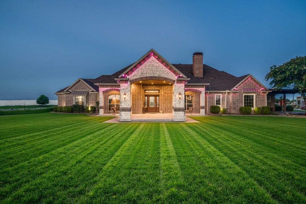 Property photo 1 of 19