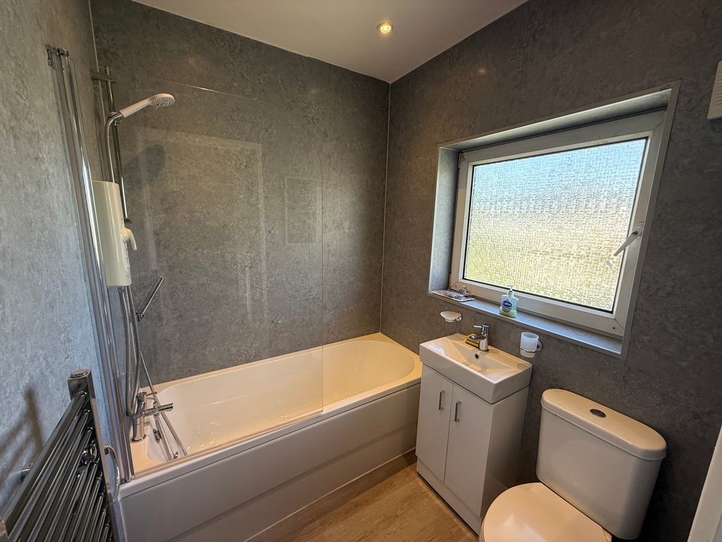 Property photo 2 of 10 Img_3360