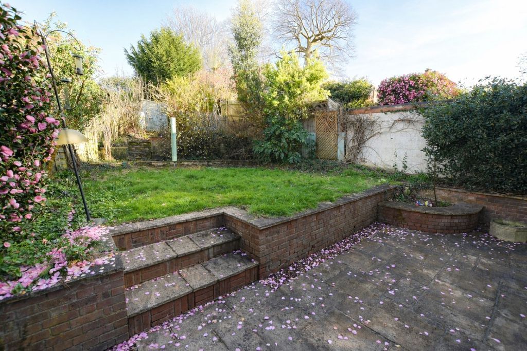 Property photo 2 of 23 Photo 5