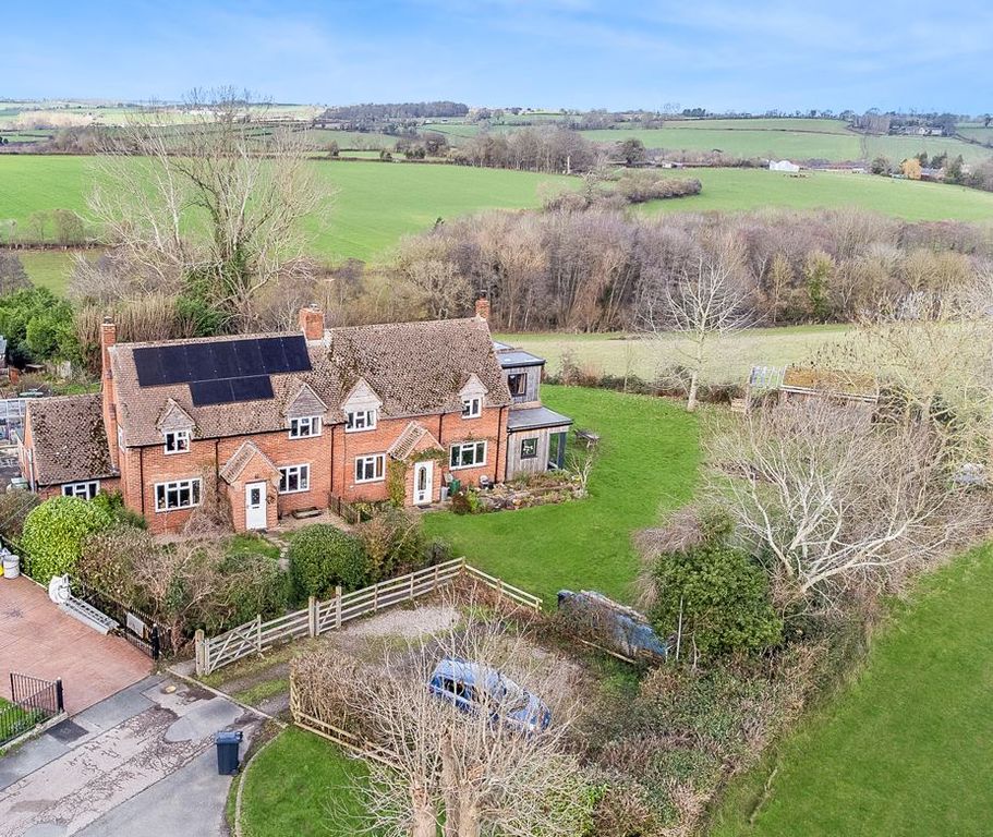 Property photo 1 of 19 v2