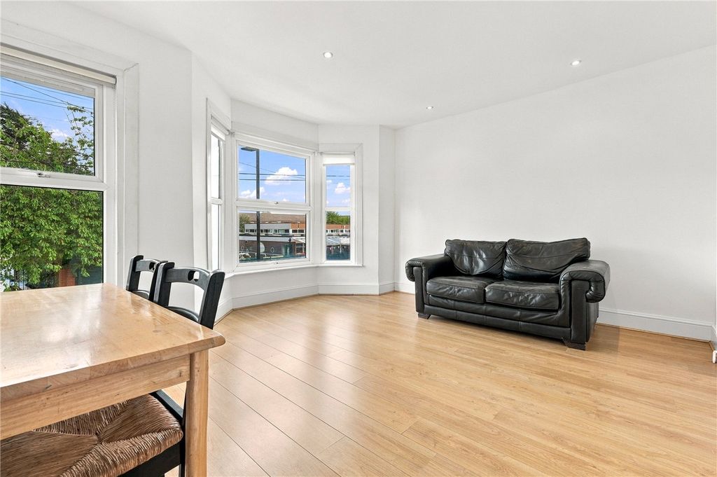 Property photo 2 of 10 Picture No. 02