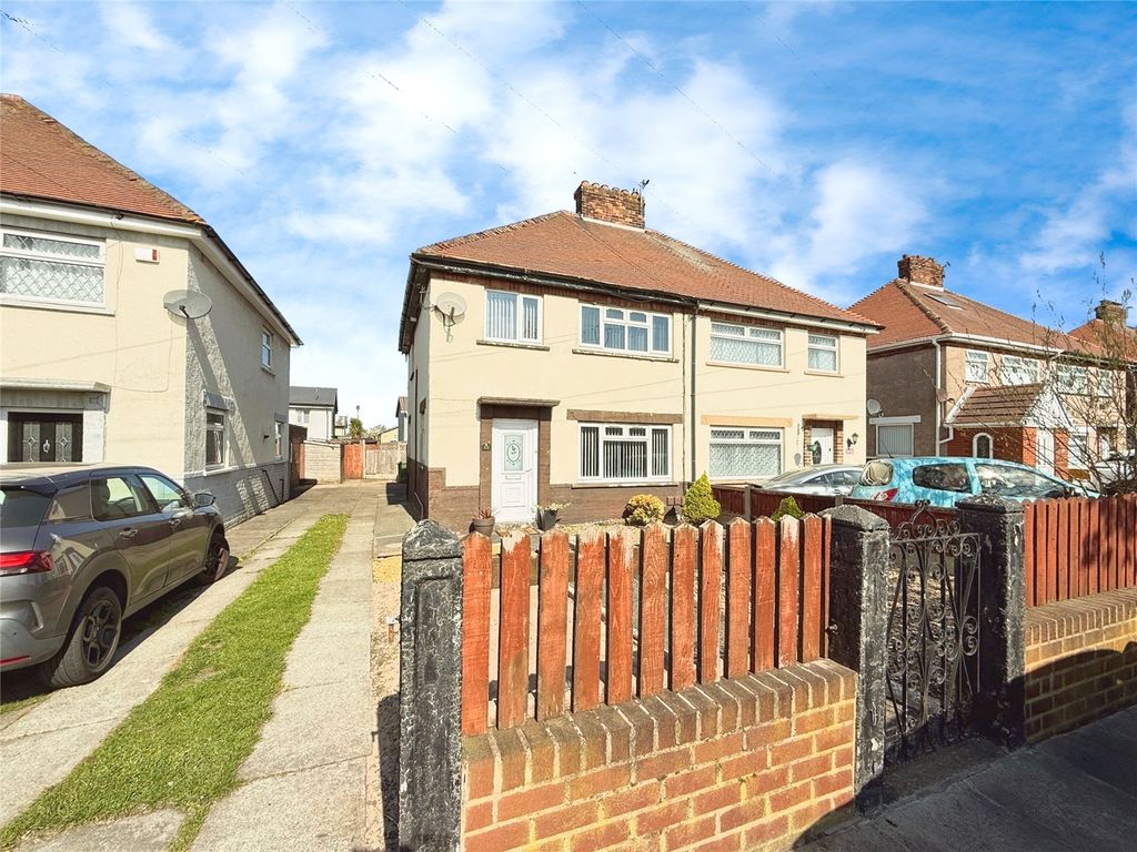 Property photo 1 of 17 Picture No. 01