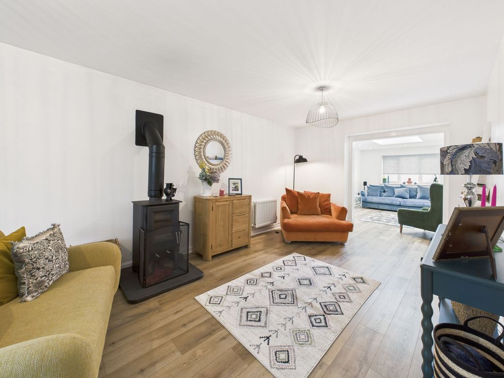 Property photo 2 of 22