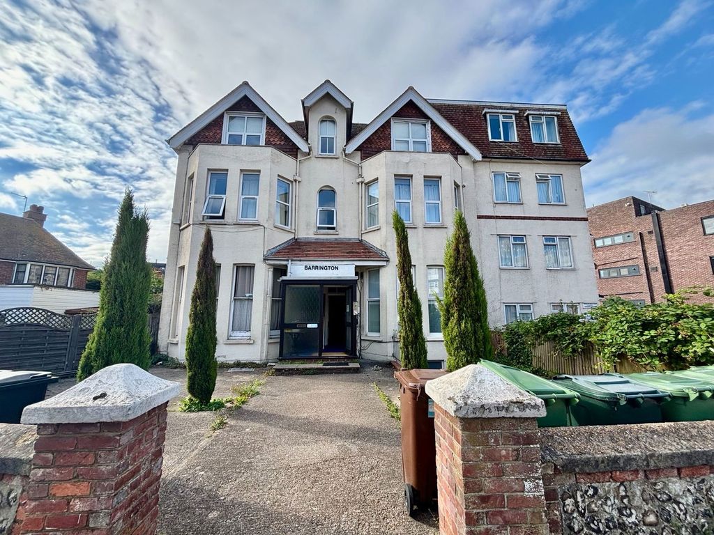 Property photo 1 of 4