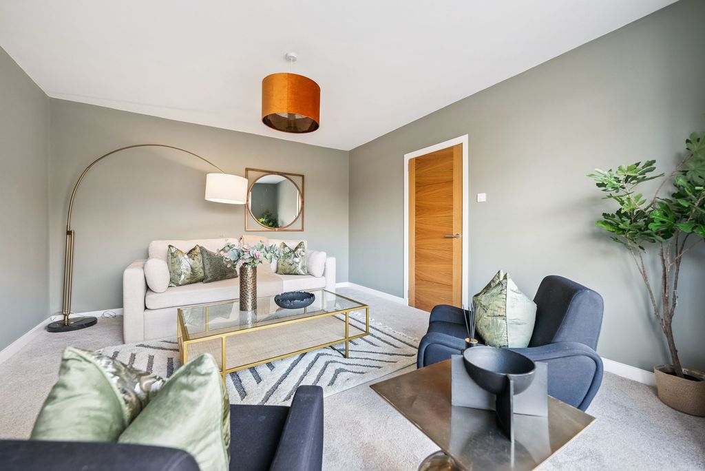 Property photo 3 of 26