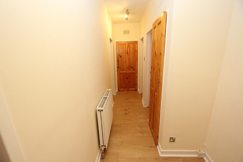 Property photo 3 of 15 Hall