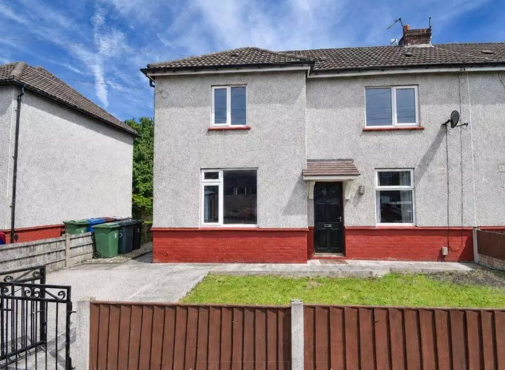 Property photo 1 of 11