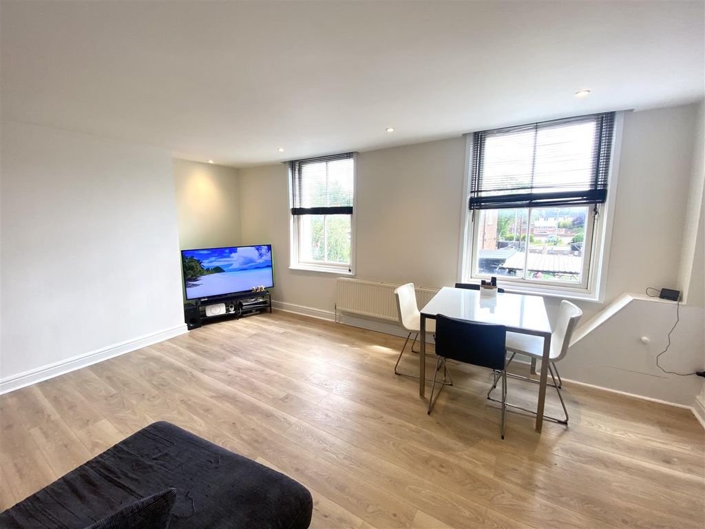 Property photo 2 of 8 Img_4810.Jpg