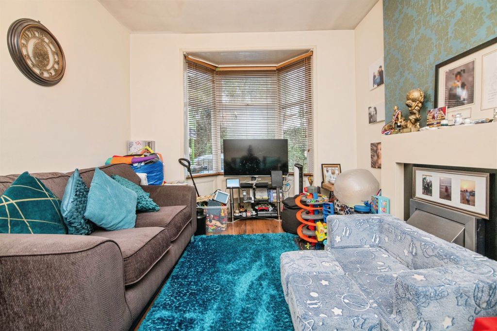 Property photo 3 of 15