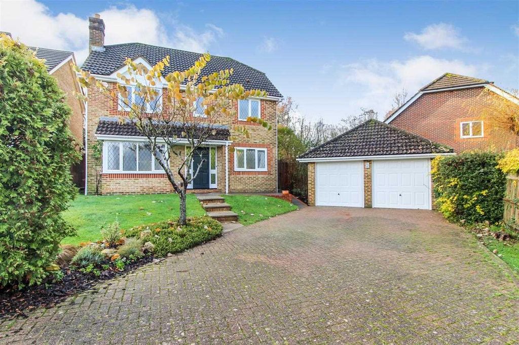 Property photo 1 of 22