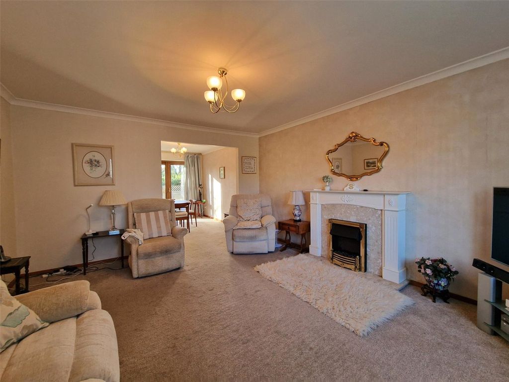 Property photo 3 of 21 Picture No. 26