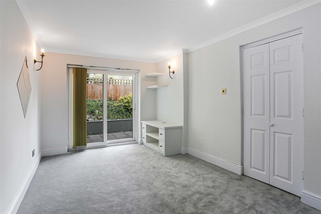 Property photo 3 of 16 1459487841 - 4.Jpg