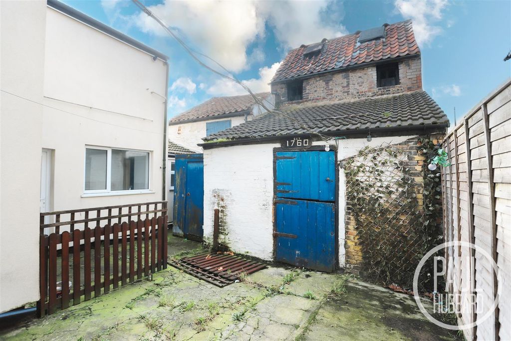 Property photo 3 of 12 Img_2570.Jpg