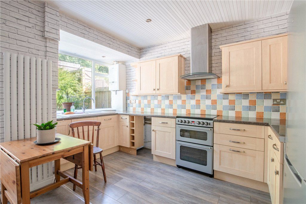 Property photo 2 of 17 Hazelhurst Brow