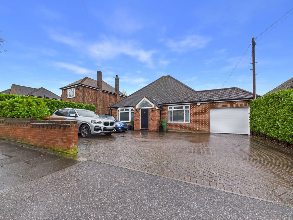 Property photo 1 of 21