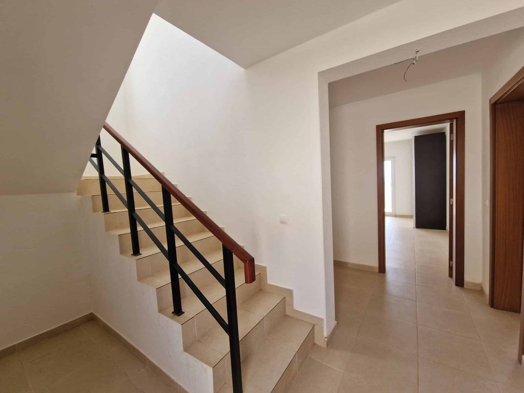 Property photo 3 of 16 Entranceway