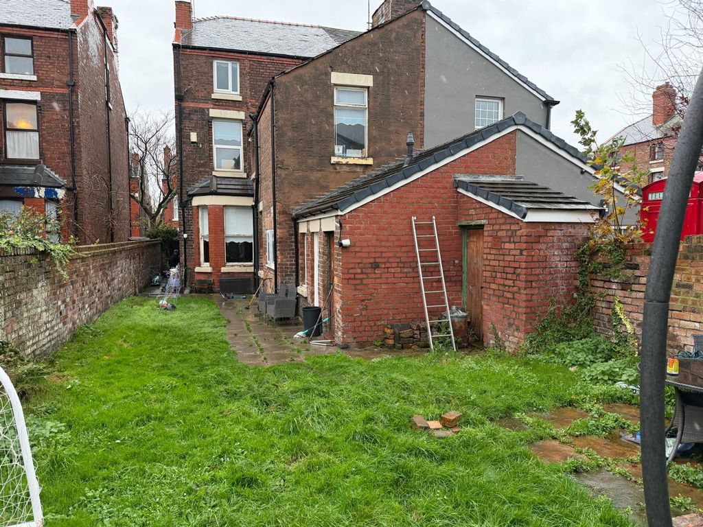 Property photo 2 of 17 Photo 15