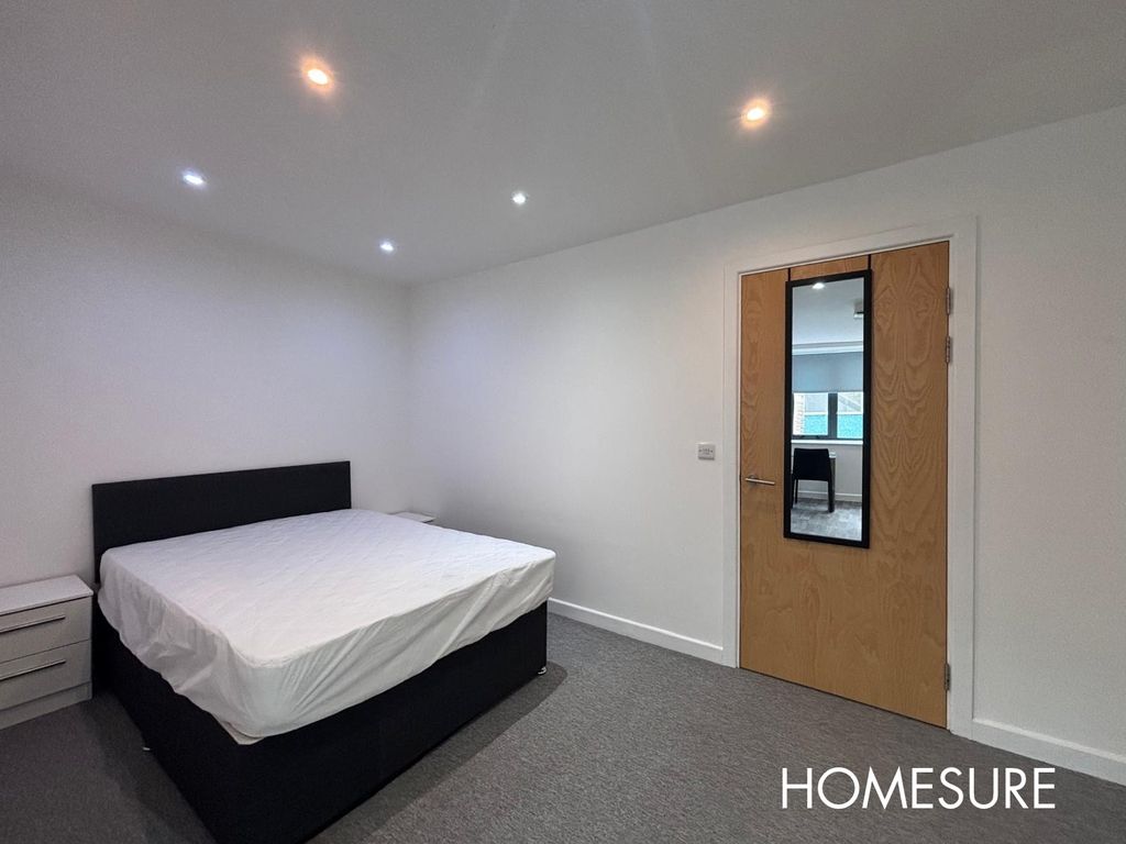 Property photo 2 of 6 Picture No. 06