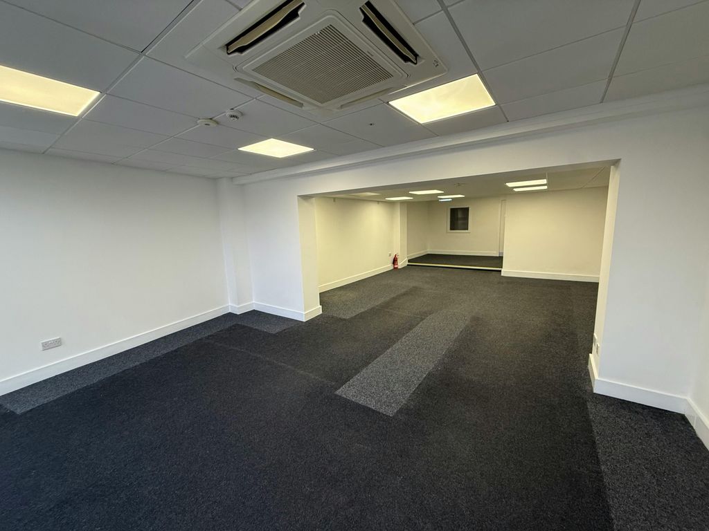 Property photo 2 of 7 Img_8220.Jpeg