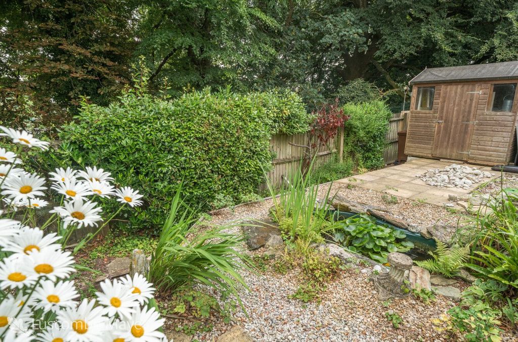 Property photo 3 of 16