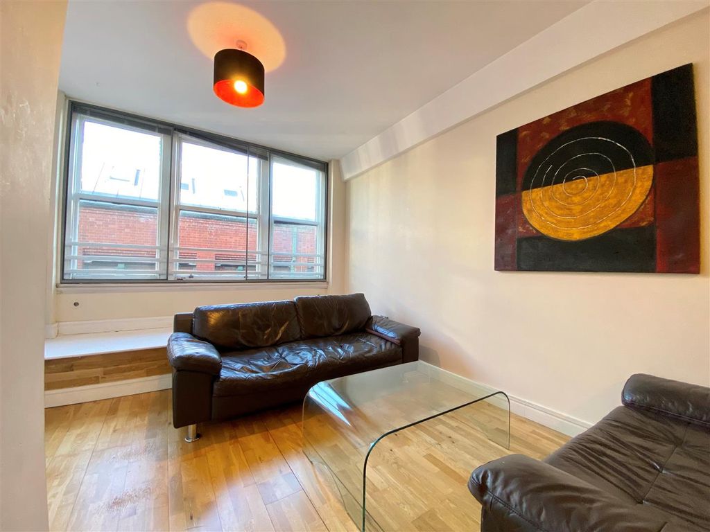 Property photo 2 of 11