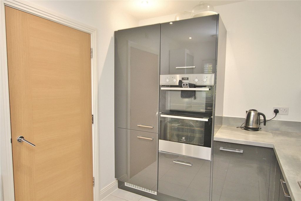 Property photo 3 of 15 Picture No. 14