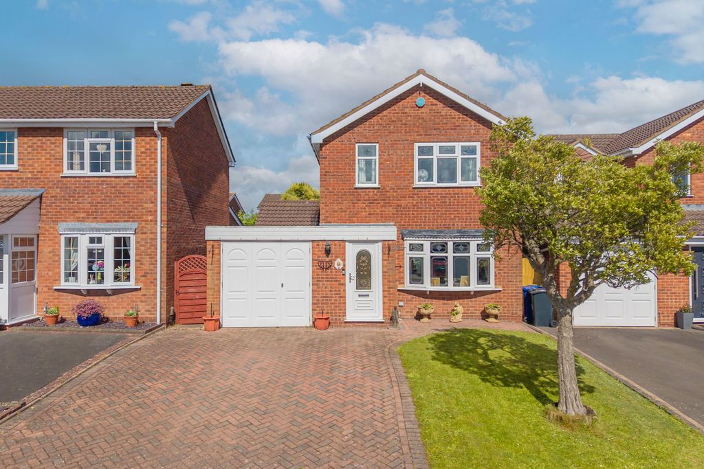 Additional image 22 of 3 bed detached house for saleOakhill Drive, Brierley Hill DY5