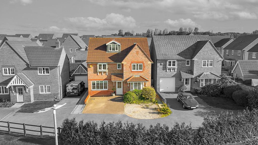 Property photo 1 of 24