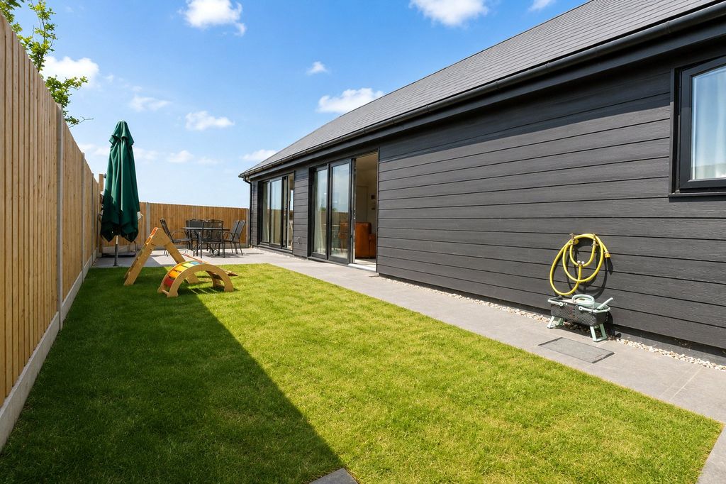 Property photo 1 of 12 Picture No. 08
