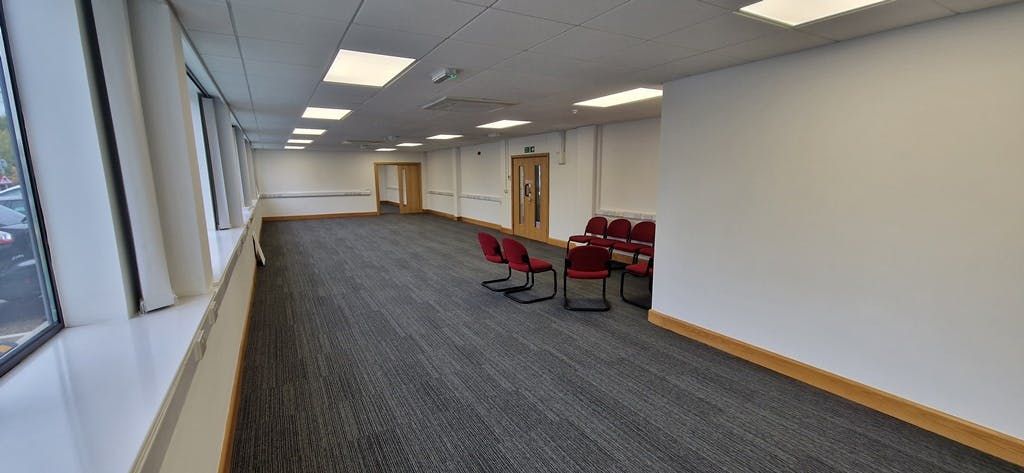 Property photo 3 of 11 Office 4.Jpg