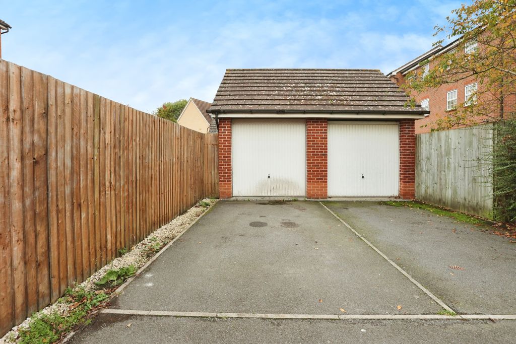Property photo 2 of 18 Photography