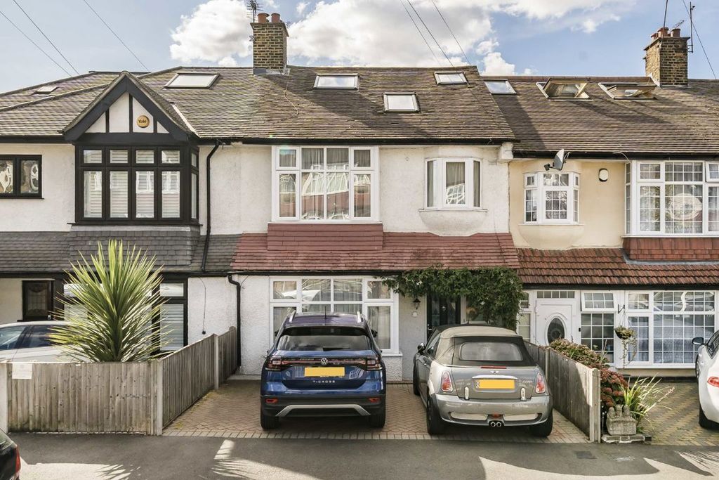 Property photo 1 of 8